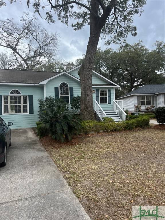 Savannah, GA 31410,25 South Lake DR