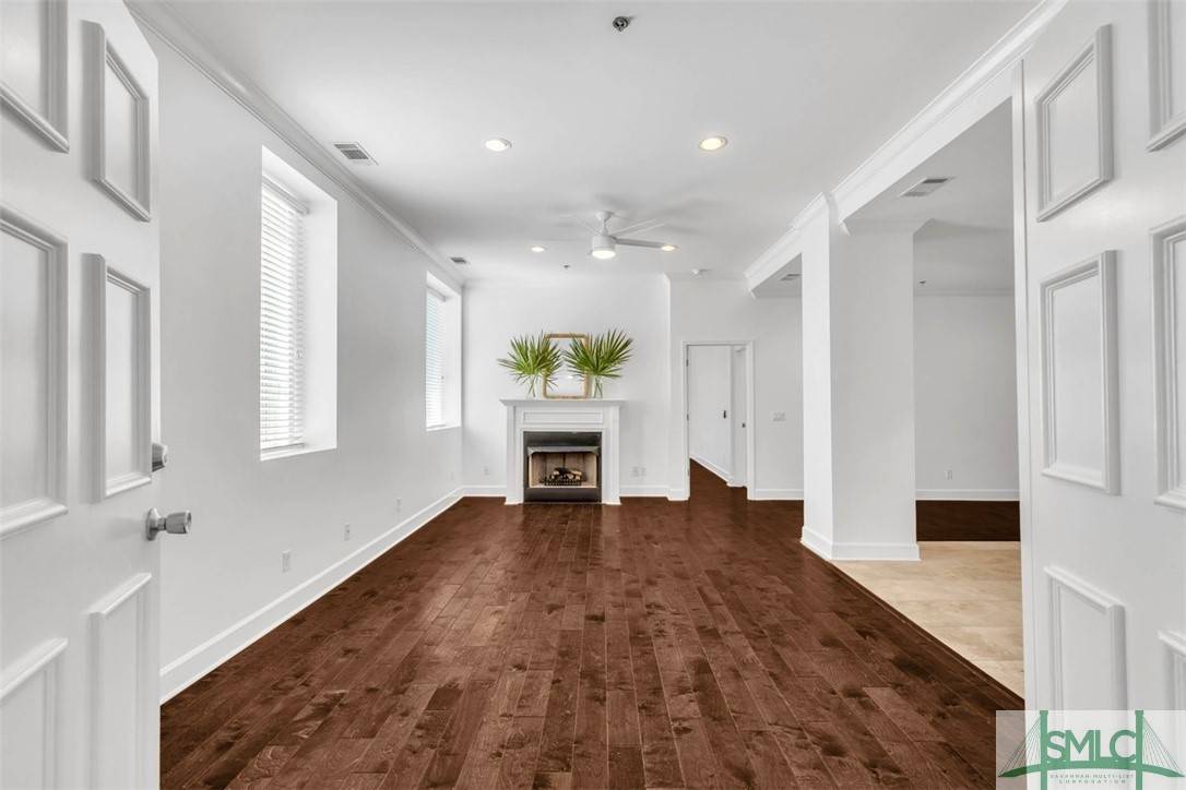 Savannah, GA 31410,700 Wilmington Island RD #102