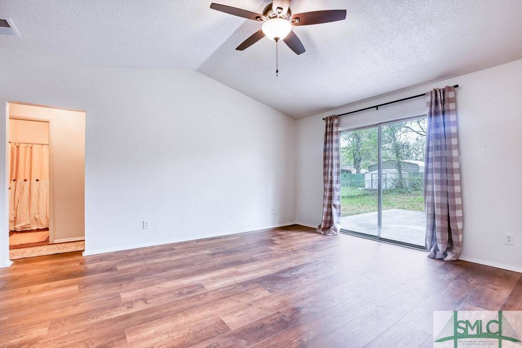 Savannah, GA 31419,214 Holiday DR