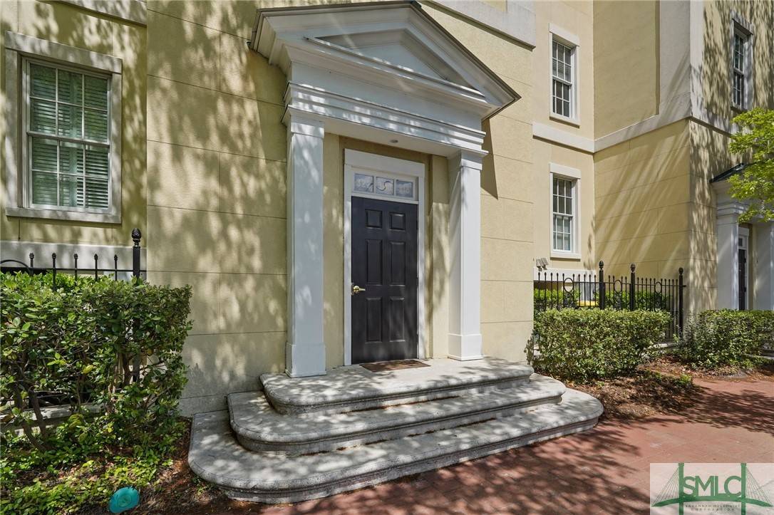 Savannah, GA 31401,320 W Jones ST