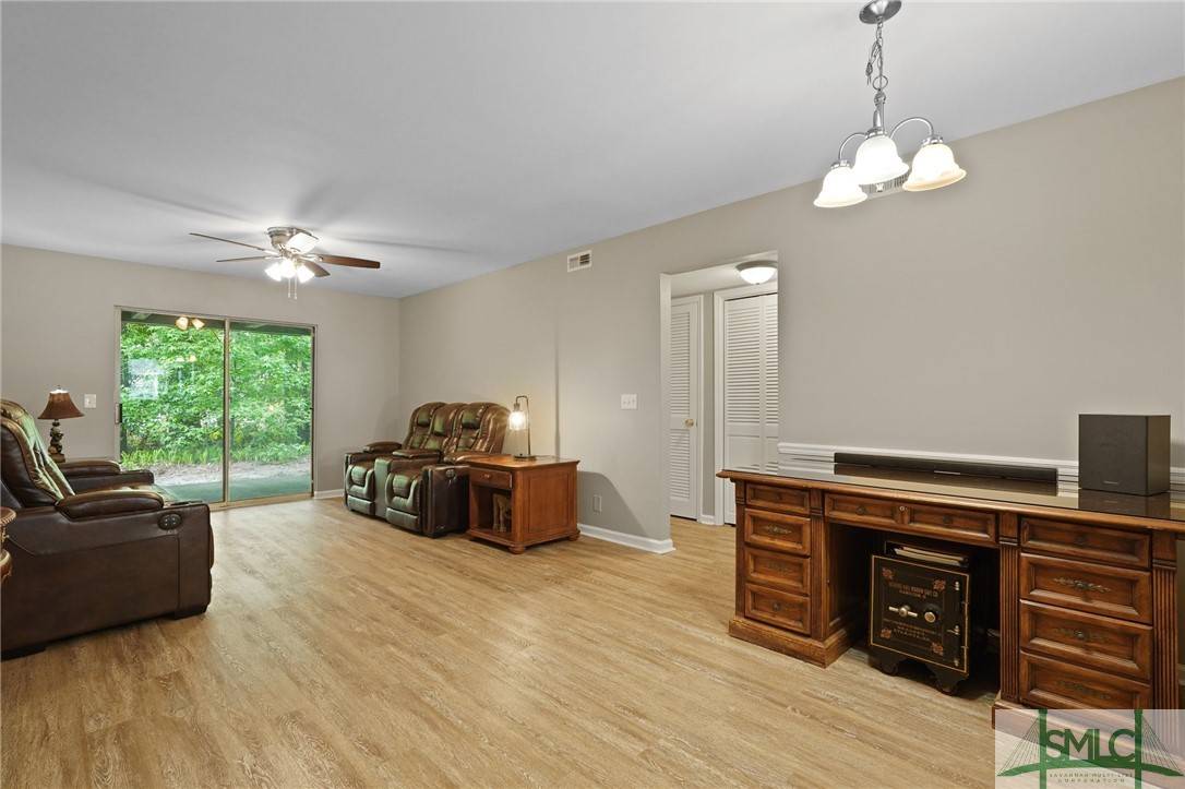 Savannah, GA 31410,103 Shoals DR #K3