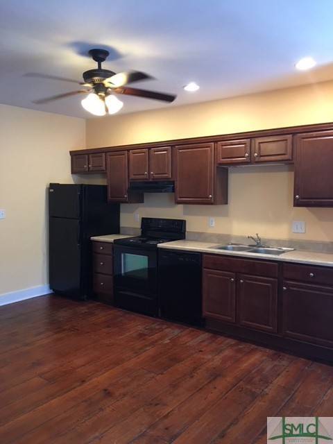 Savannah, GA 31401,203 E York ST E #7