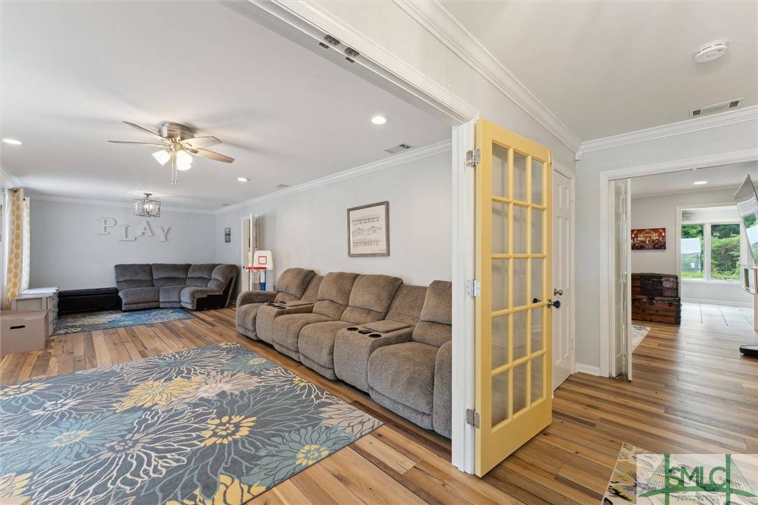 Savannah, GA 31406,7 Raleigh DR
