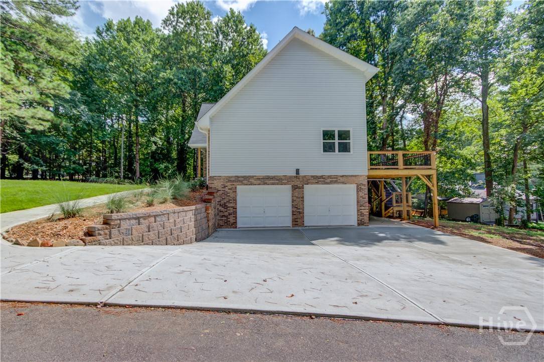 Buford, GA 30518,6596 Garrett RD