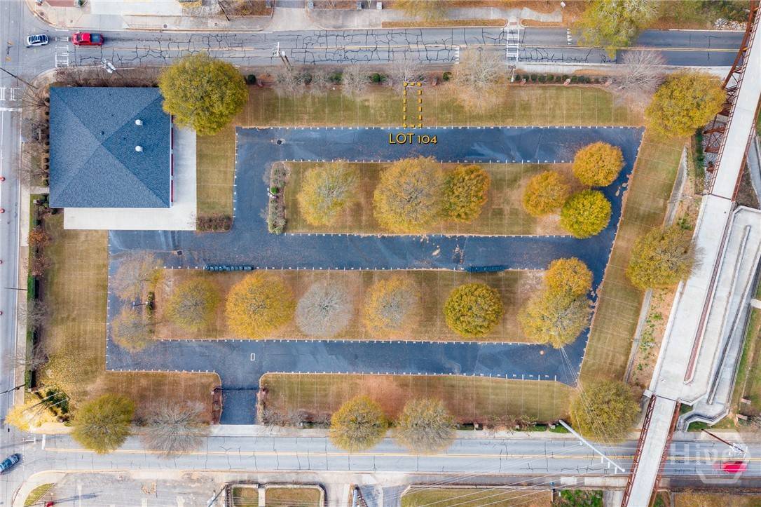 Athens, GA 30605,225 Oak ST #104