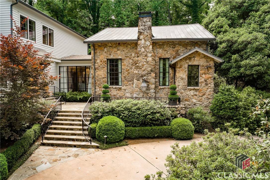 Athens, GA 30606,485 West Lake DR