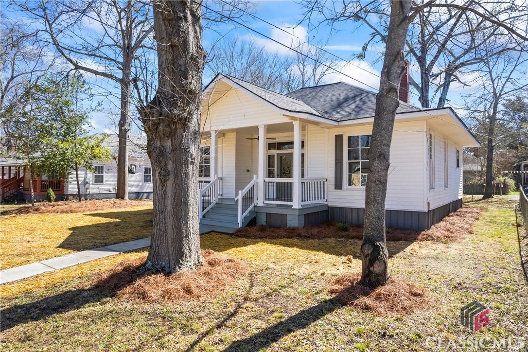 Porterdale, GA 30014,34 N Broad ST