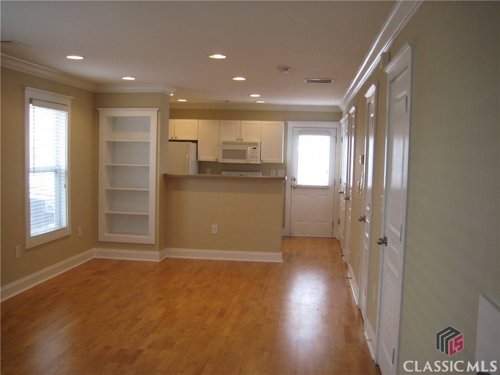Athens, GA 30605,490 Barnett Shoals RD #529