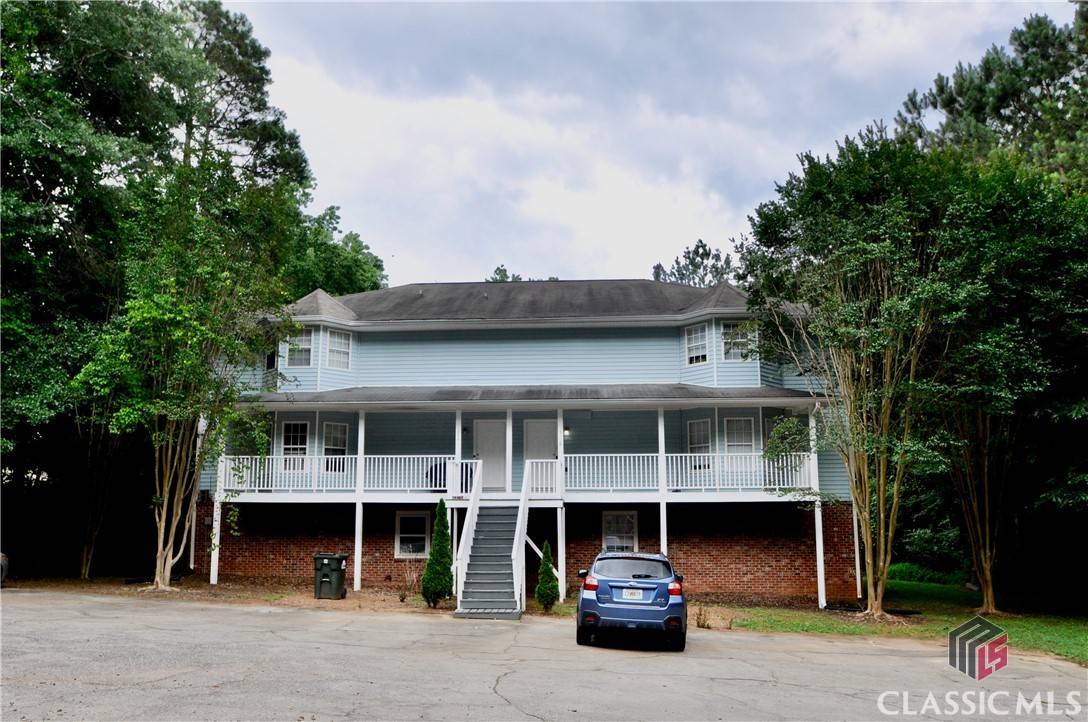 Athens, GA 30605,1824 Cedar Shoals DR