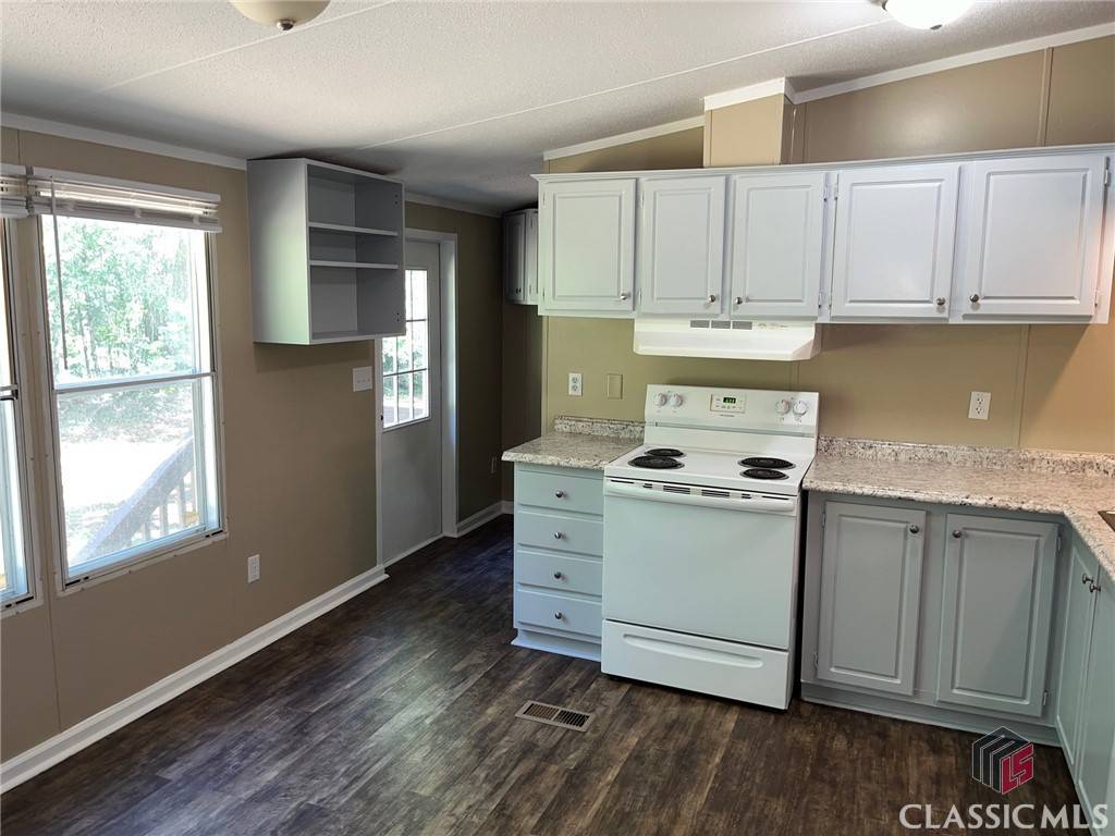 Crawford, GA 30630,107 Smokey Ridge RD