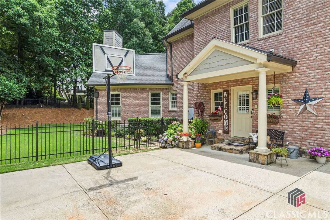 Braselton, GA 30518,2505 Shumard Oak DR