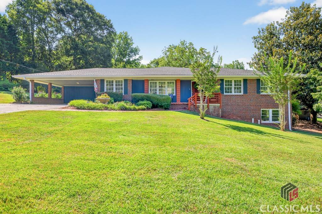 Commerce, GA 30529,785 Waterworks RD