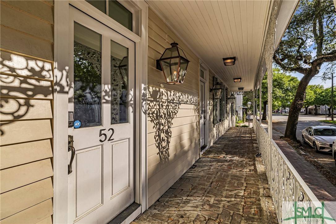 Savannah, GA 31401,52-56 E Broad ST