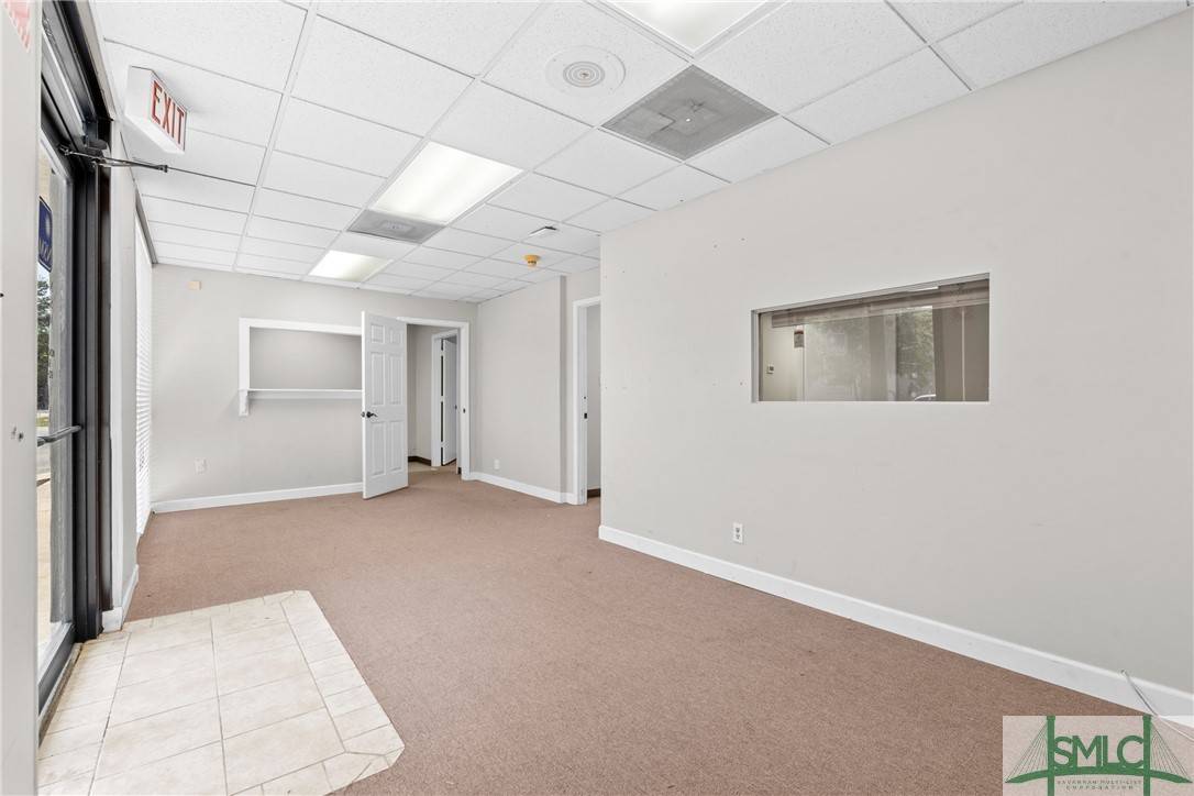 Savannah, GA 31405,6409 Abercorn ST #B1