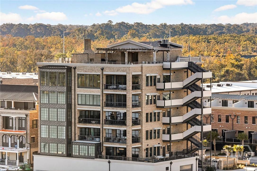 Savannah, GA 31401,440 Geo Meyer AVE #5