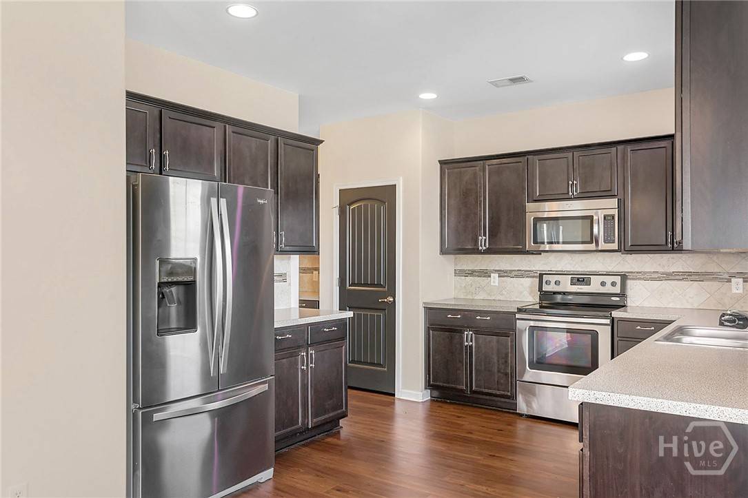 Savannah, GA 31407,84 Crystal Lake DR