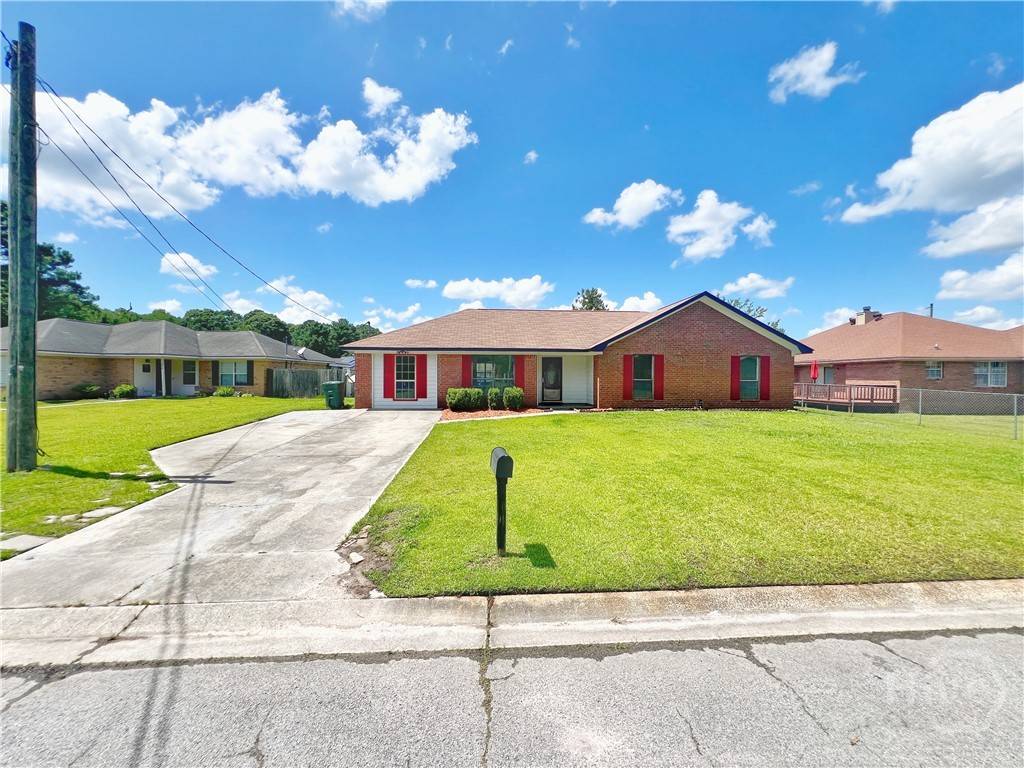 Hinesville, GA 31313,932 Highland DR