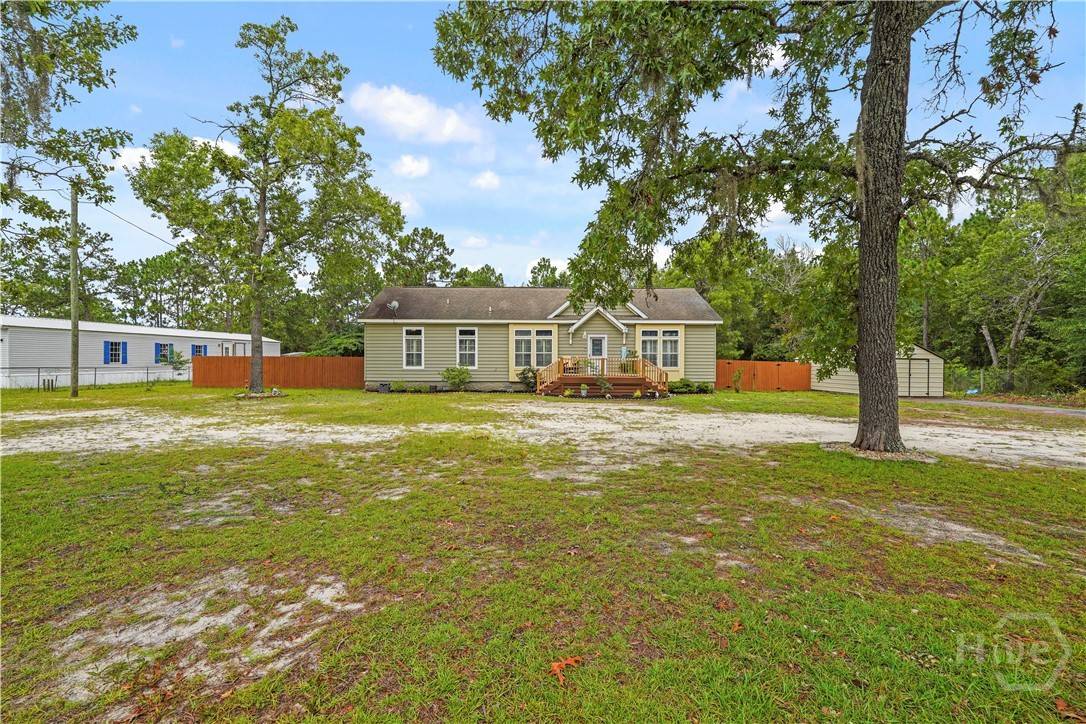 Jesup, GA 31545,586 Church CIR