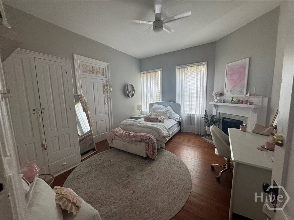 Savannah, GA 31401,320 E 31 ST