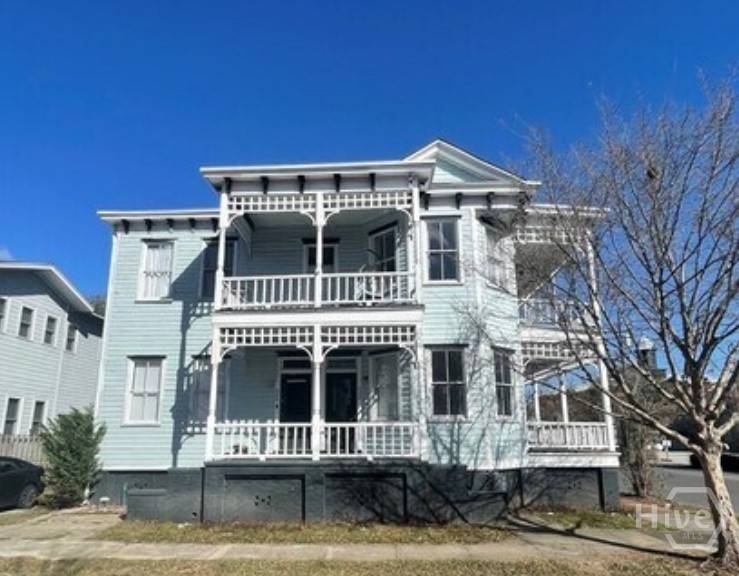 Savannah, GA 31401,320 E 31 ST