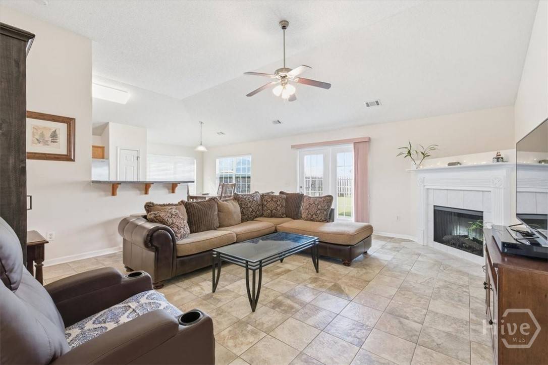 Savannah, GA 31419,143 Carlisle WAY