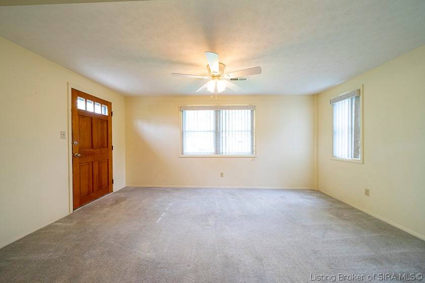 Clarksville, IN 47129,812 Spicewood DR