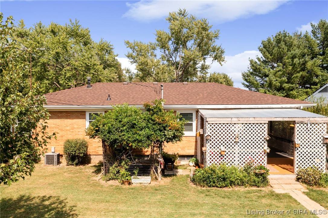 Jeffersonville, IN 47130,617 Martha AVE