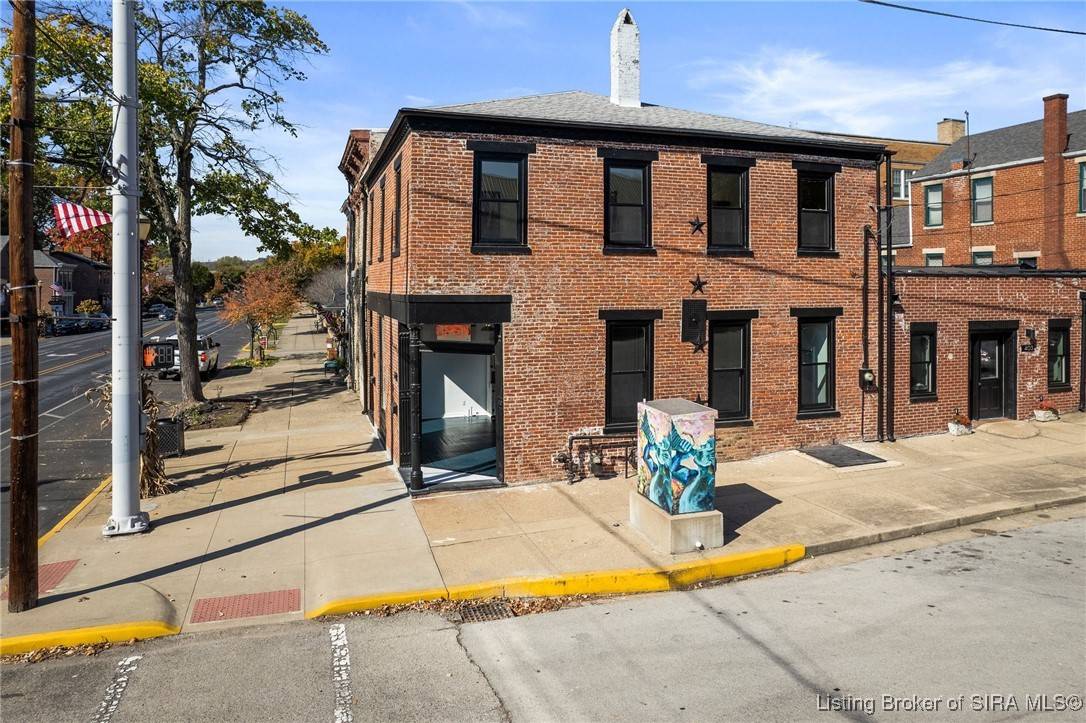 Madison, IN 47250,702 W Main ST