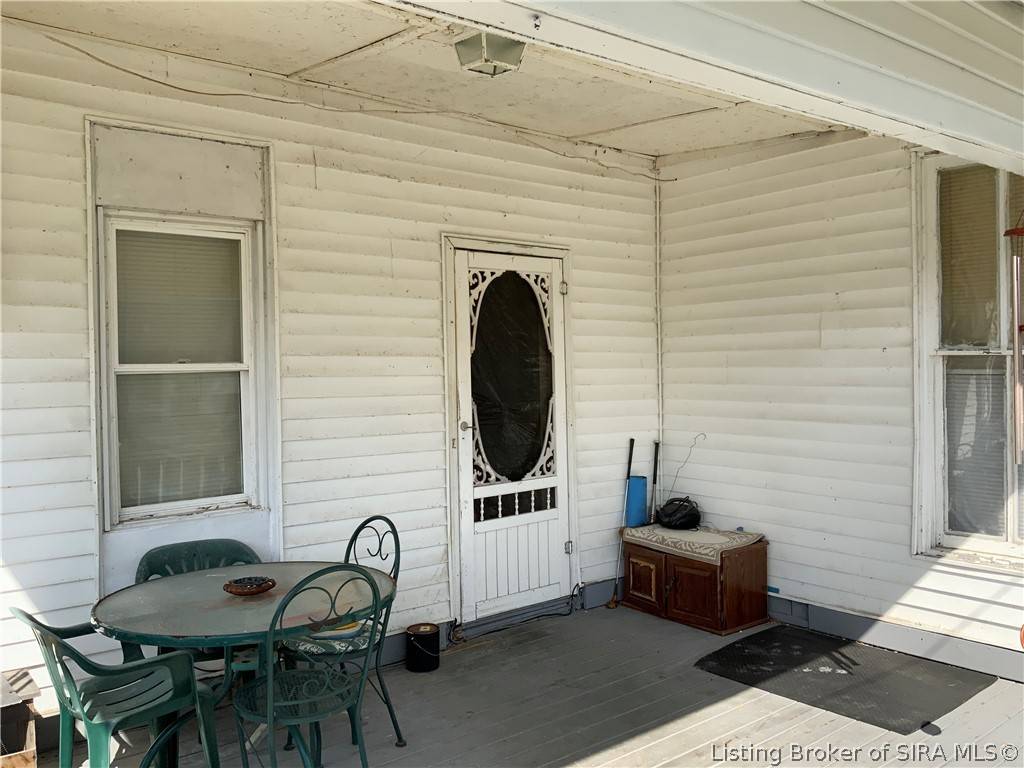 Salem, IN 47167,701 N High ST
