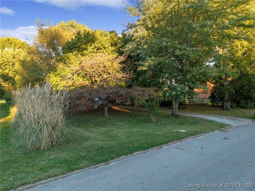 Clarksville, IN 47129,400 N Sherwood AVE