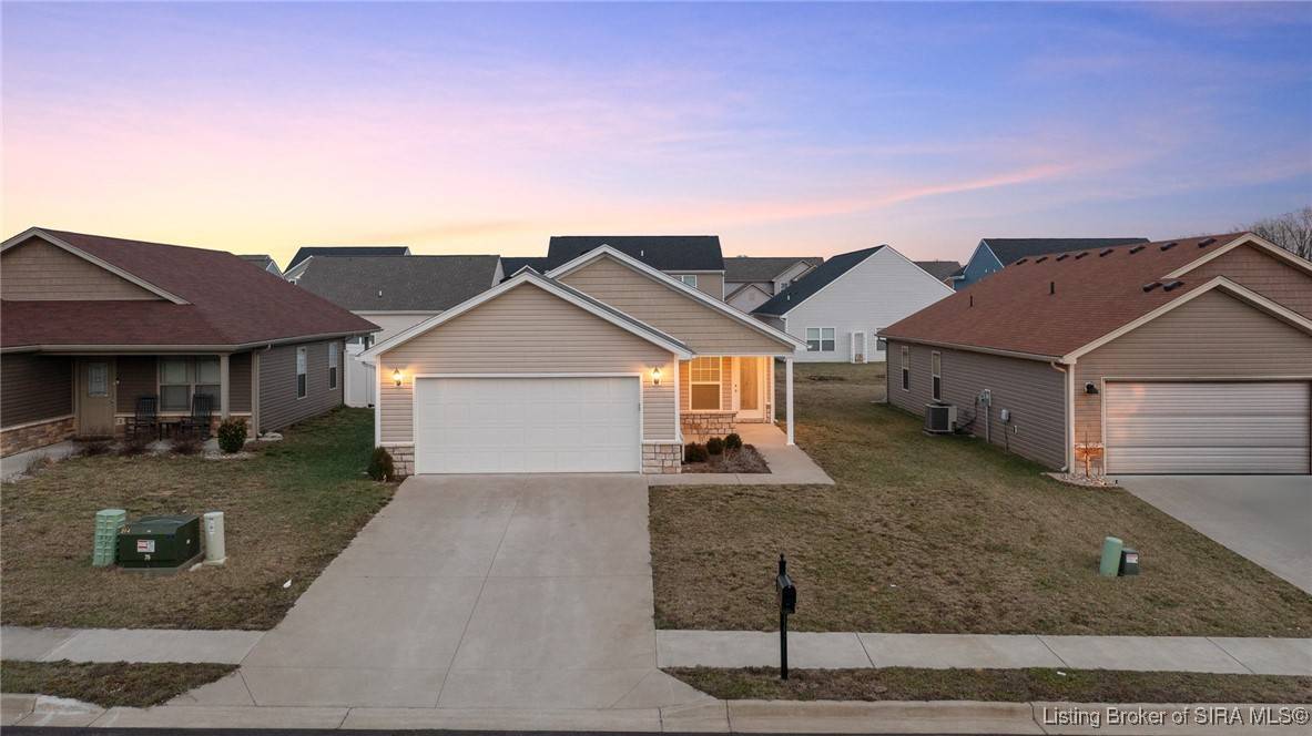 Charlestown, IN 47111,8006 Lucas LN