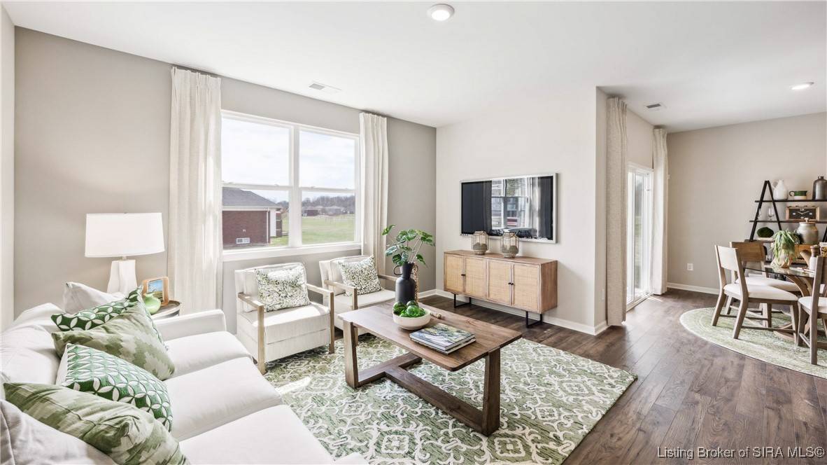 Jeffersonville, IN 47130,3512 Laura DR