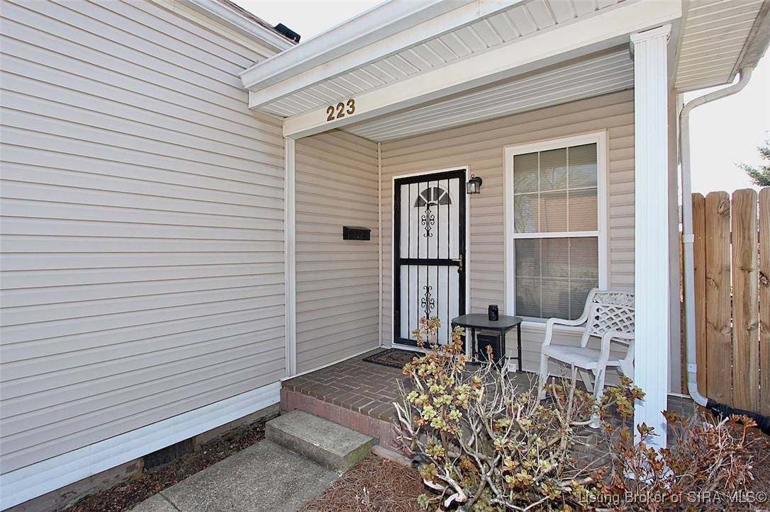 Jeffersonville, IN 47130,223 Walnut ST