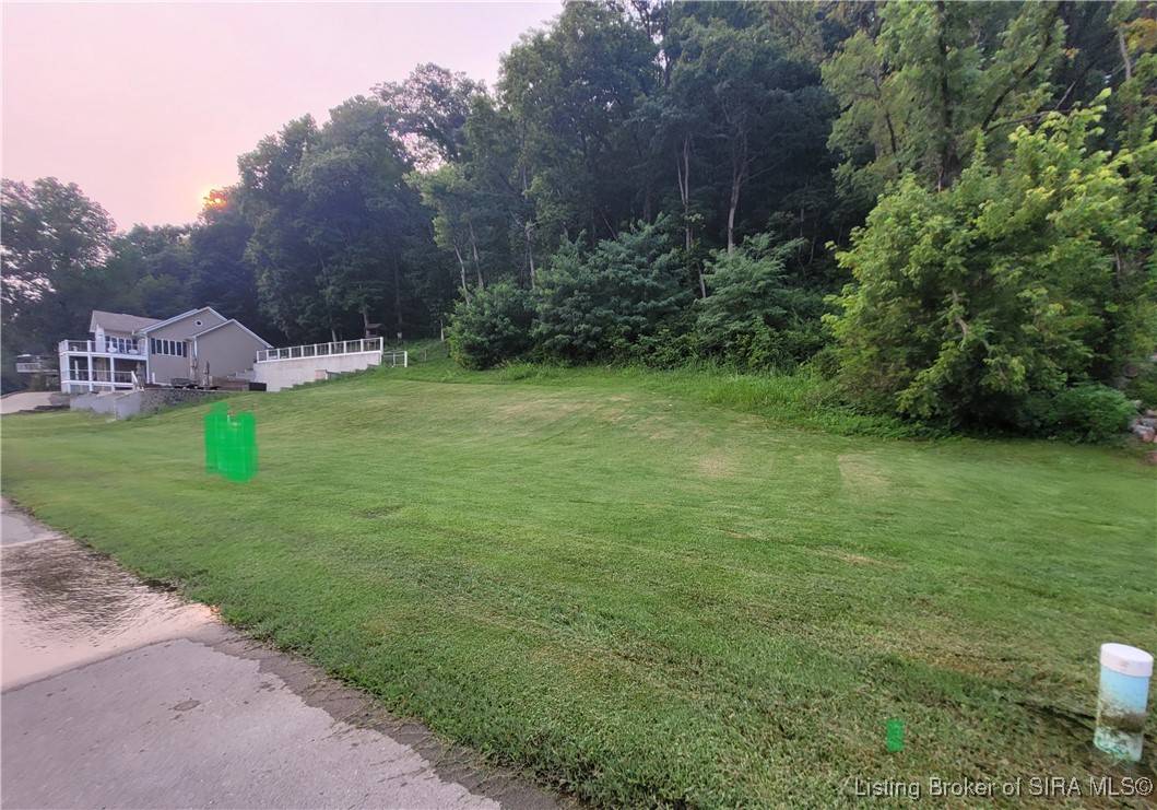 Charlestown, IN 47111,5101 & 5103 Stoneview DR