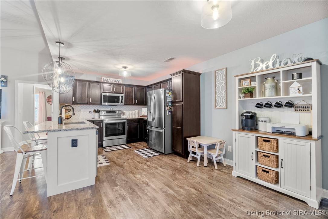 Georgetown, IN 47122,8126 Autumn DR