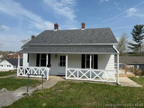 Salem, IN 47167,208 S Posey ST