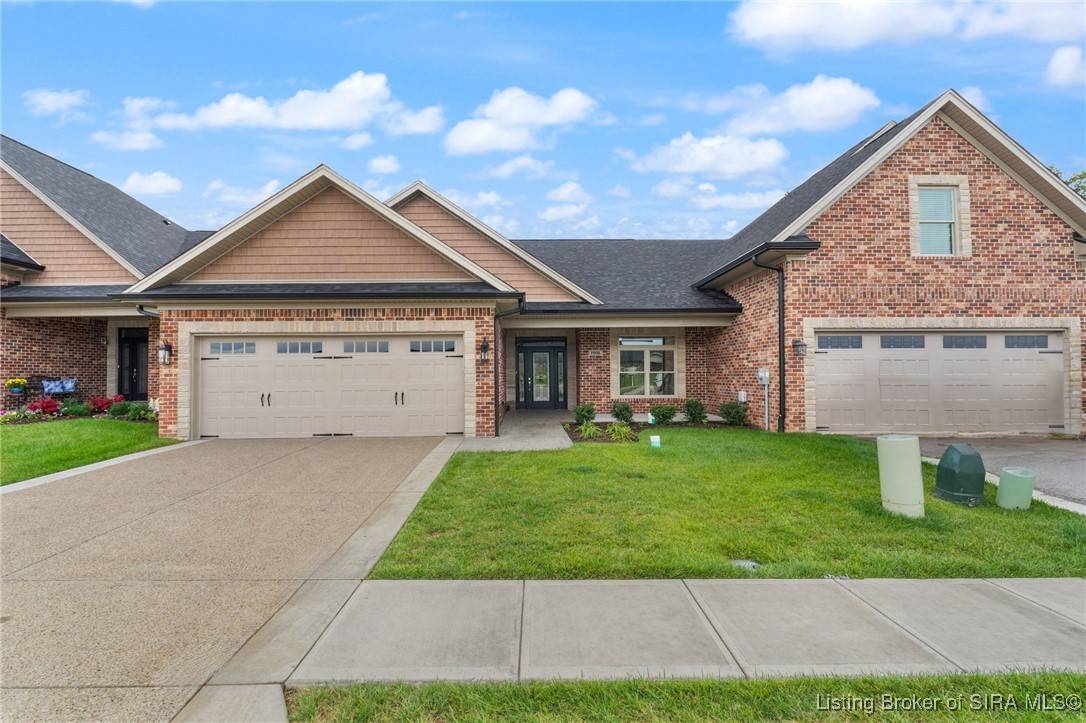 Jeffersonville, IN 47130,1921 Mystic Falls Circle #220