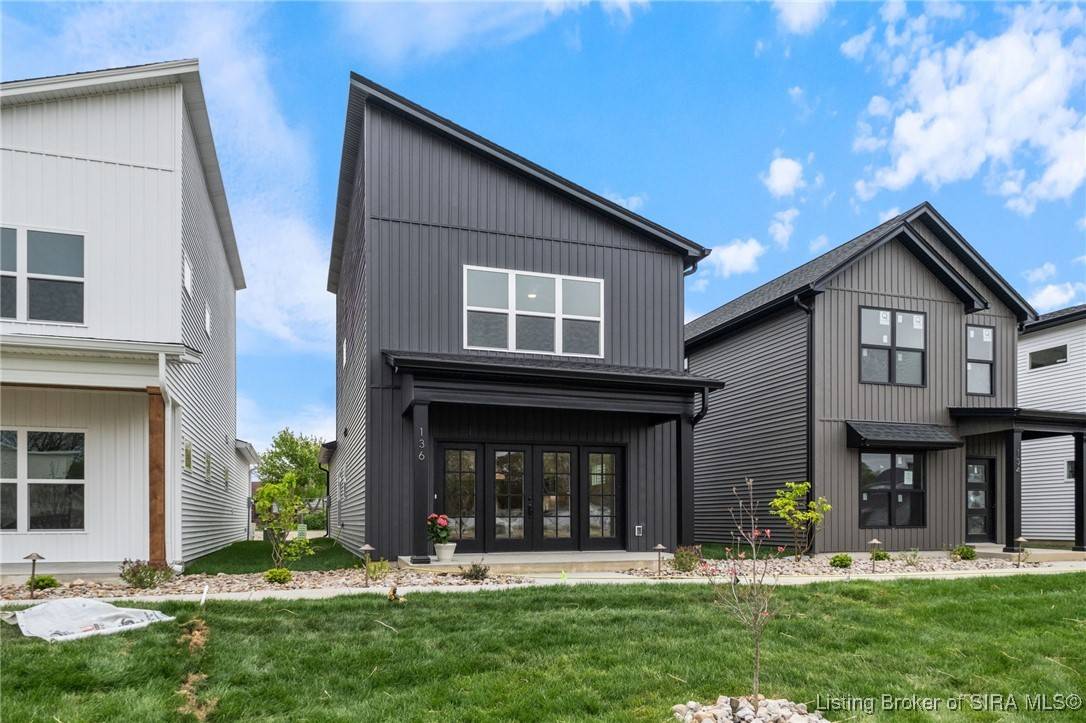Clarksville, IN 47129,136 E Rock LN