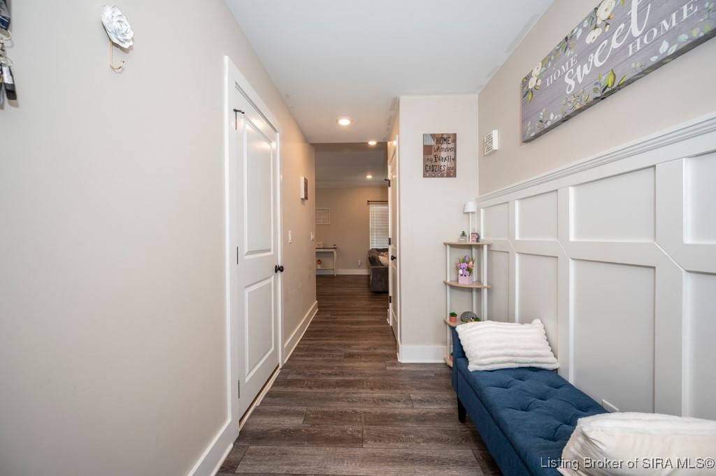 Charlestown, IN 47111,9010 Glencoe CT