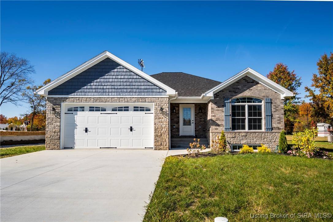 New  Albany, IN 47150,4007 Fields LN