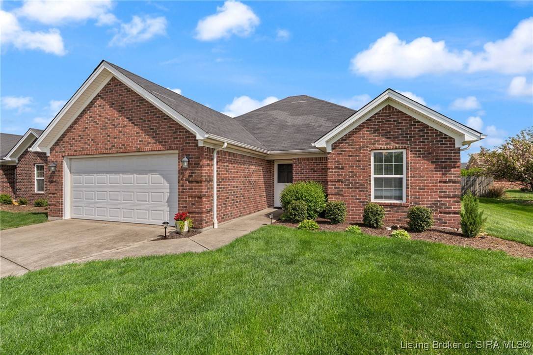 Jeffersonville, IN 47130,1715 Spring Gate CIR
