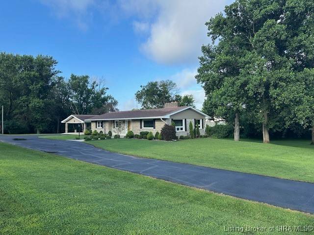 Salem, IN 47167,1 N Cavanaugh CT