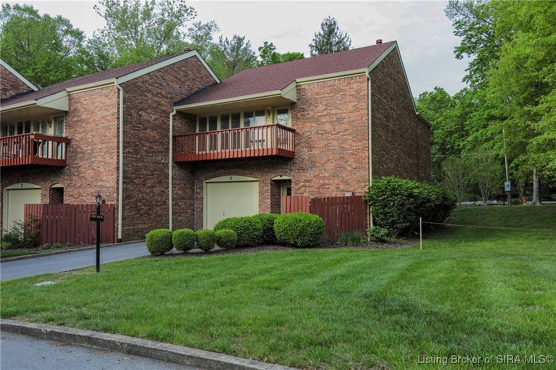 New  Albany, IN 47150,1 Bellewood CT