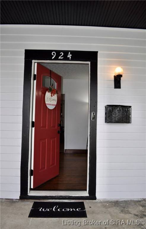Jeffersonville, IN 47130,924 Meigs AVE