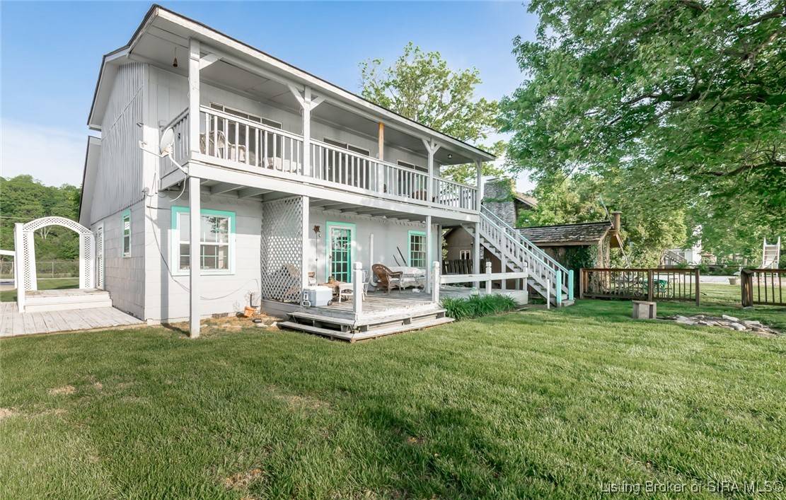 Jeffersonville, IN 47130,6716 Longview Beach RD