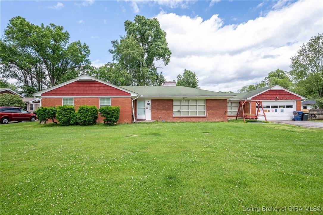 Jeffersonville, IN 47130,21 Wildwood RD
