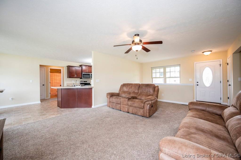 Sellersburg, IN 47172,7606 Samuel DR