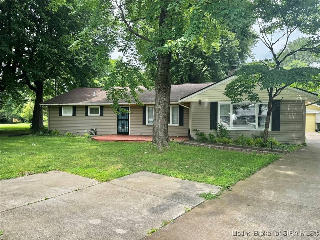 Jeffersonville, IN 47130,30 McBride DR