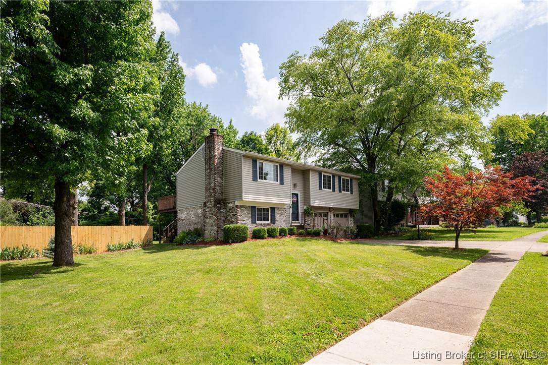 Jeffersonville, IN 47130,1506 Sportsman DR