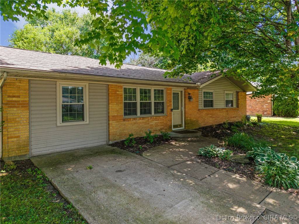 Clarksville, IN 47129,1004 Hazelwood DR